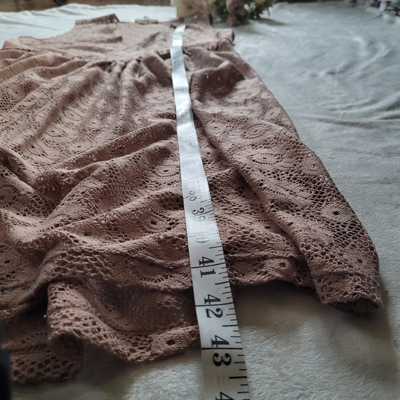 🔵 3/$30 PAINTED THREADS Sleeveless Cardigan Sheer Sweater - Picture 11 of 13